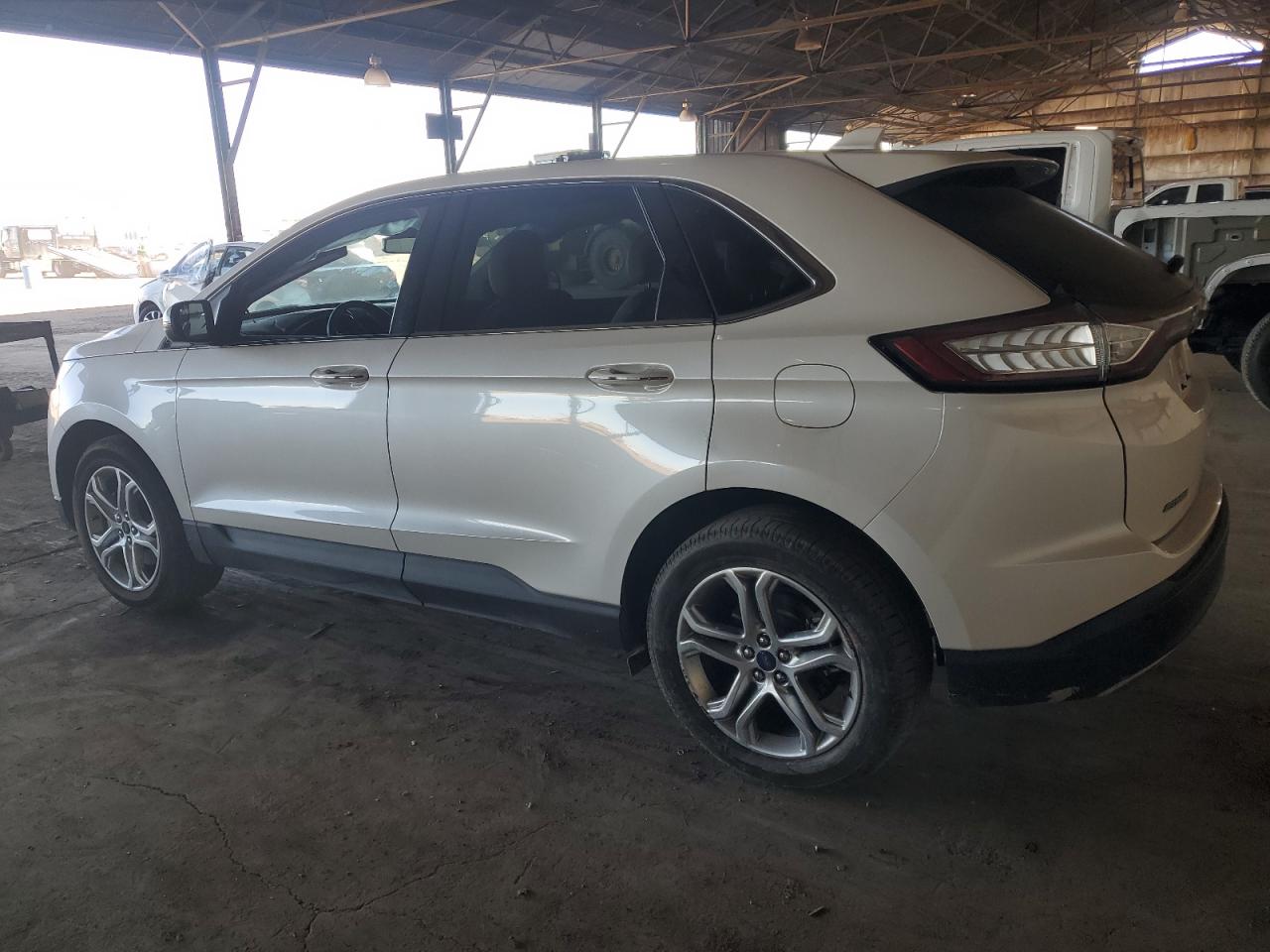 FORD EDGE TITANIUM