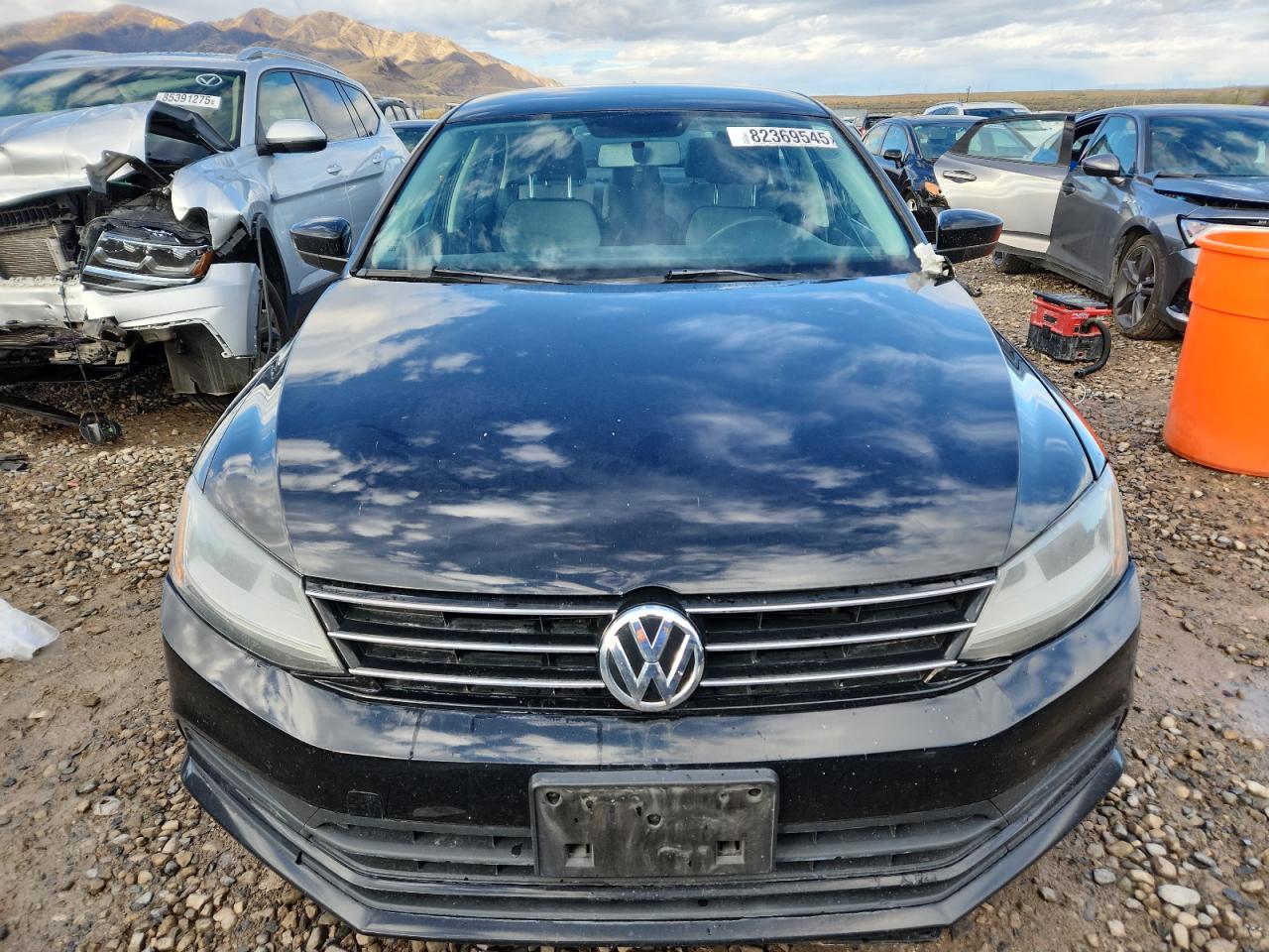 VOLKSWAGEN JETTA S