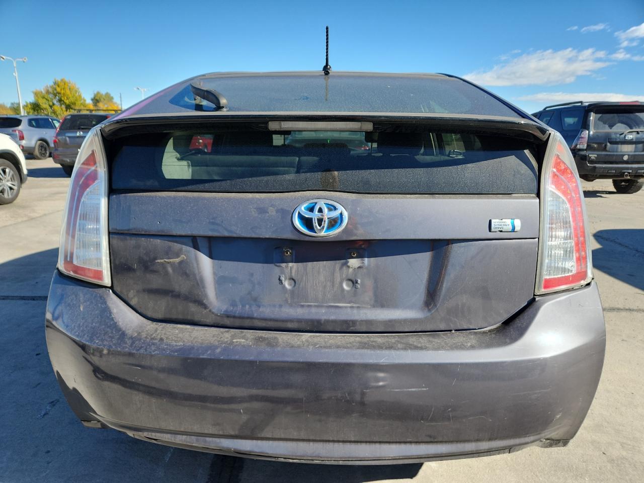 TOYOTA PRIUS