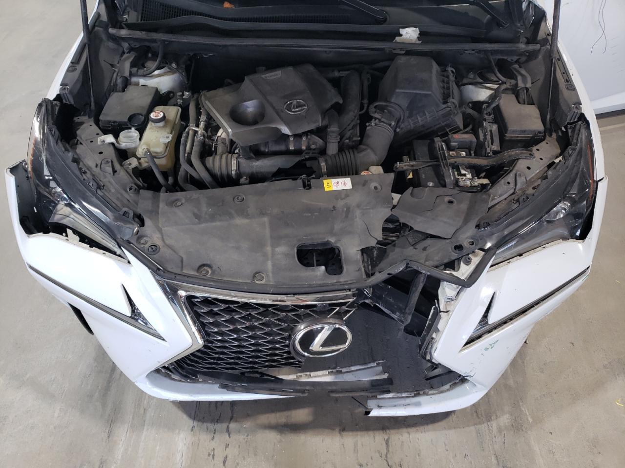 LEXUS NX 200T BASE