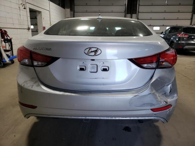 2015 HYUNDAI ELANTRA SE 5NPDH4AE7FH590155