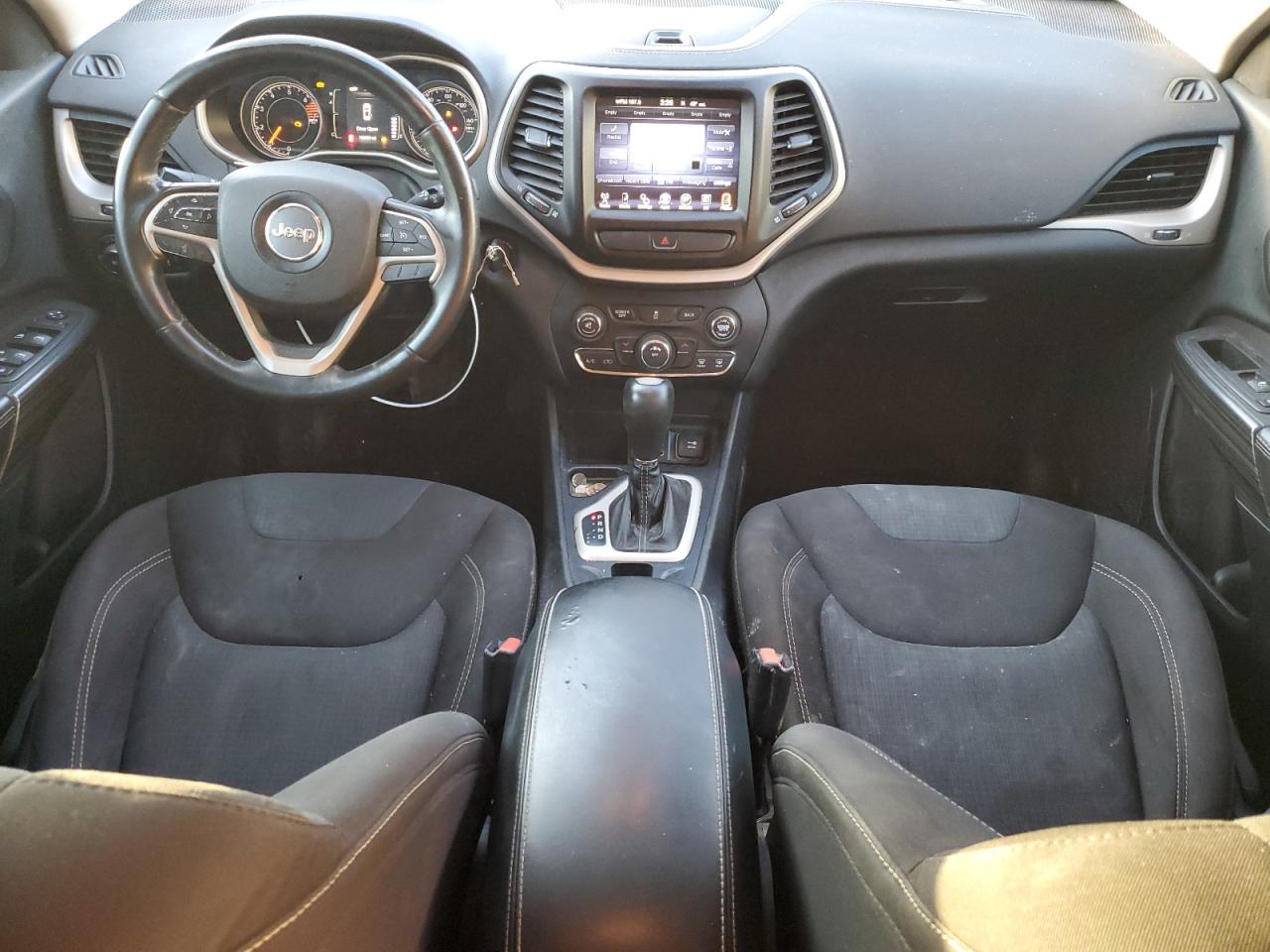 JEEP GRAND CHEROKEE LATITUDE