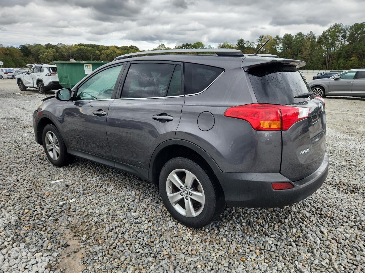 TOYOTA RAV4 XLE