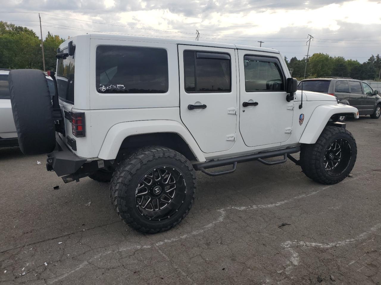 JEEP WRANGLER SAHARA