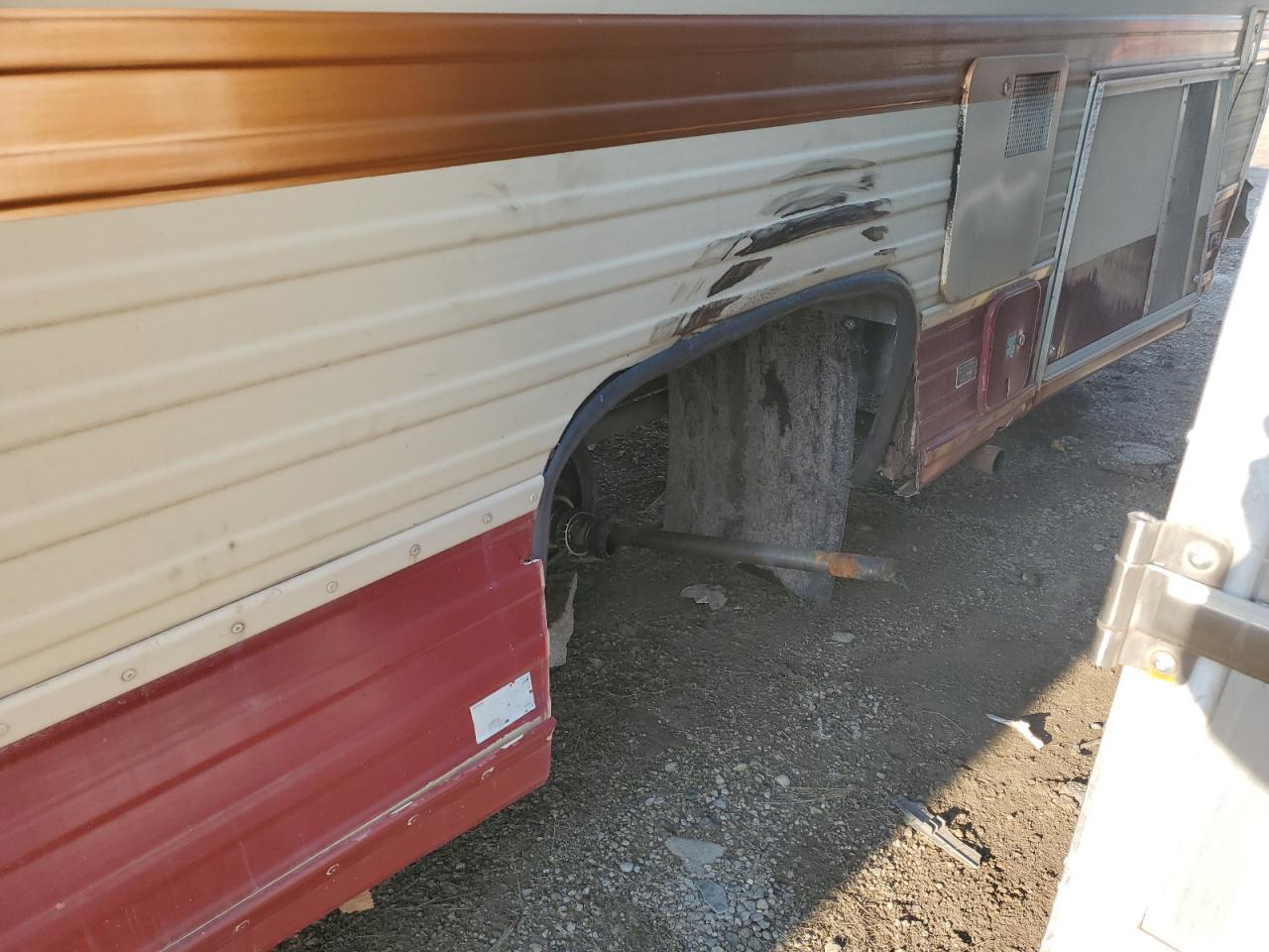 Lot #3286665292 1983 SOUT SOUTHWIND