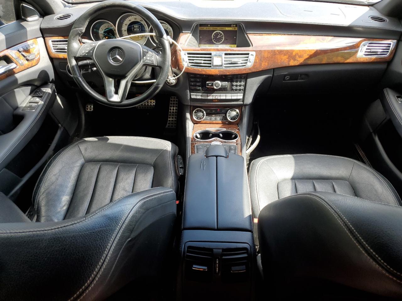 MERCEDES-BENZ CLS-CLASS 550 4MATIC