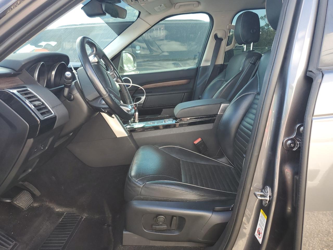 LAND ROVER DISCOVERY HSE