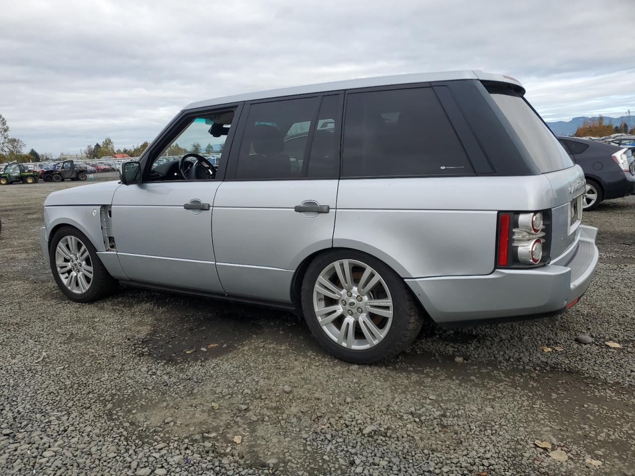 LAND ROVER RANGE ROVER HSE LUXURY