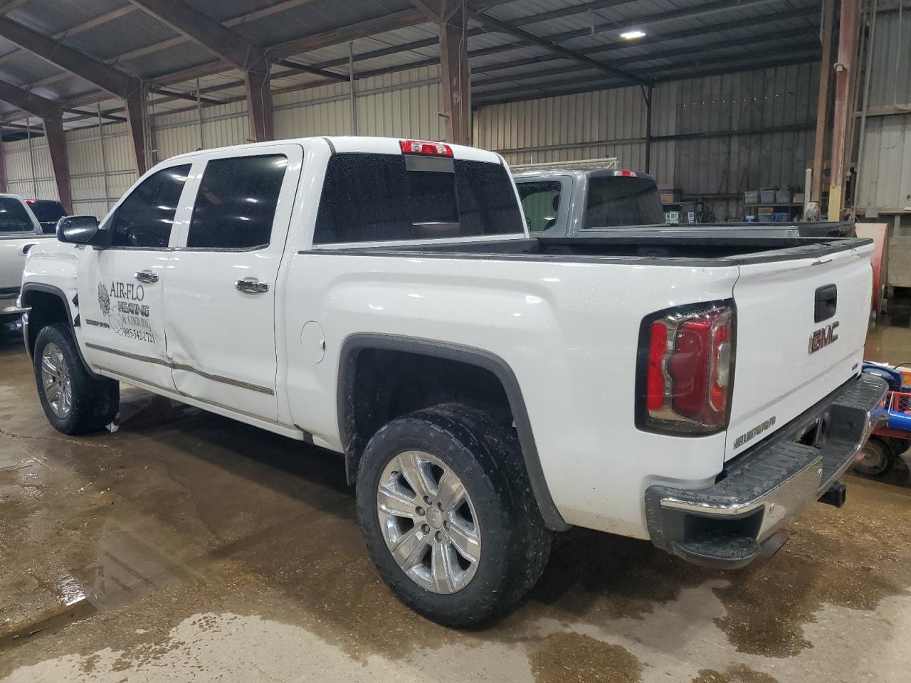 GMC SIERRA K1500 SLT