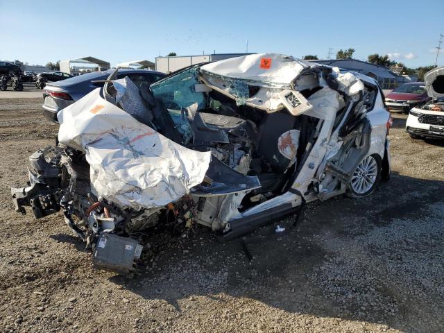 Global Auto Auctions: 2017 FORD C-MAX SE