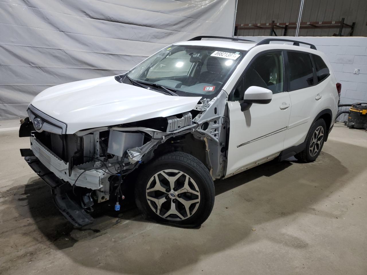 SUBARU FORESTER PREMIUM