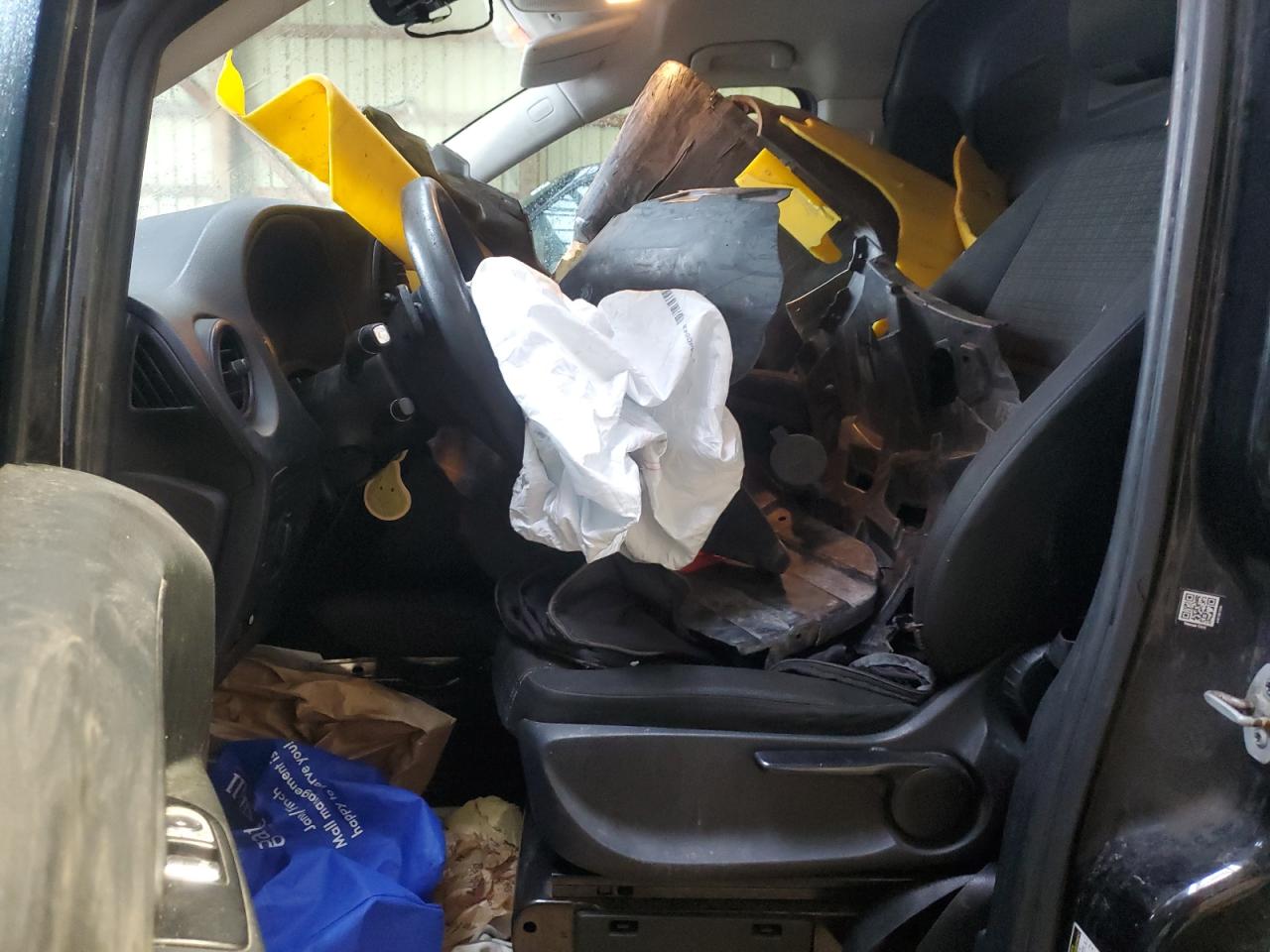 MERCEDES-BENZ METRIS