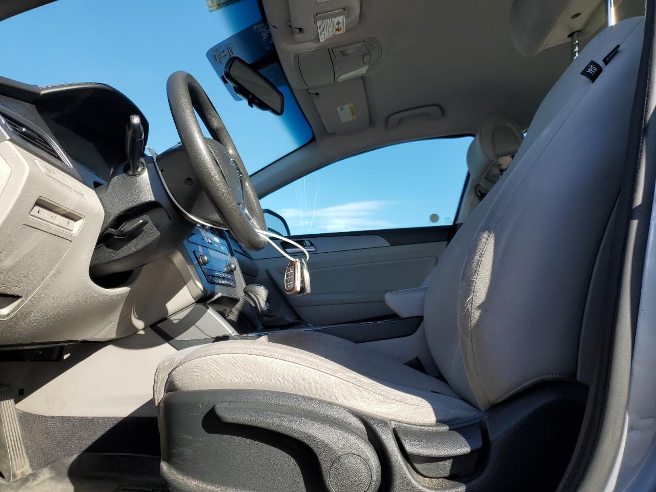 HYUNDAI SONATA HYBRID