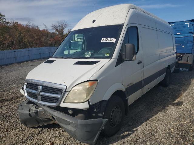 Global Auto Auctions: 2008 DODGE SPRINTER 3