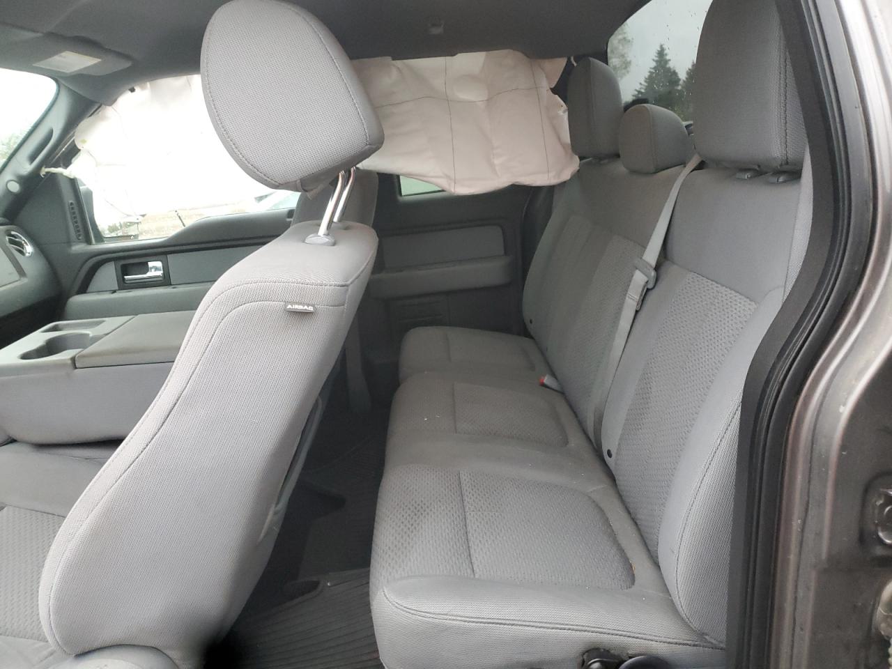 FORD F-150 SUPER CAB