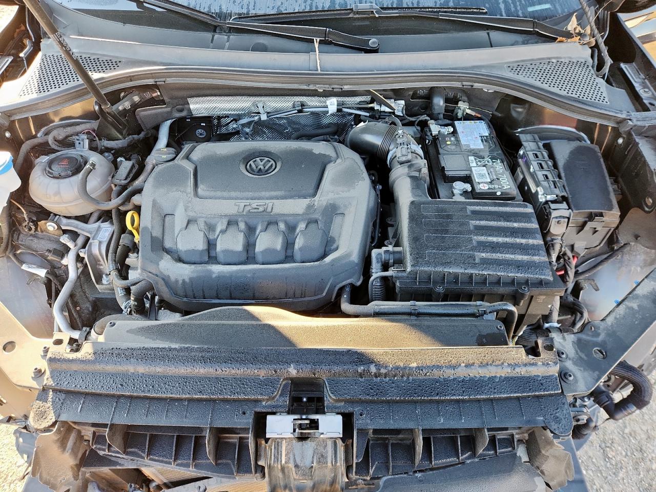 VOLKSWAGEN TIGUAN SE