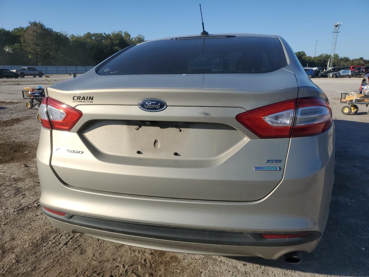 FORD FUSION SE