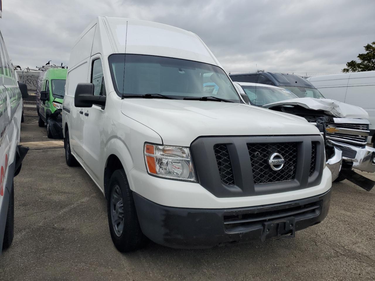 NISSAN NV2500 2500