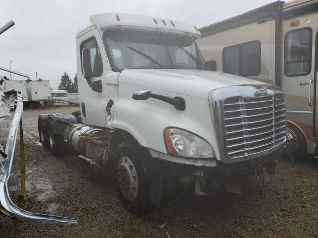 Global Auto Auctions: 2017 FREIGHTLINER CASCADIA 1