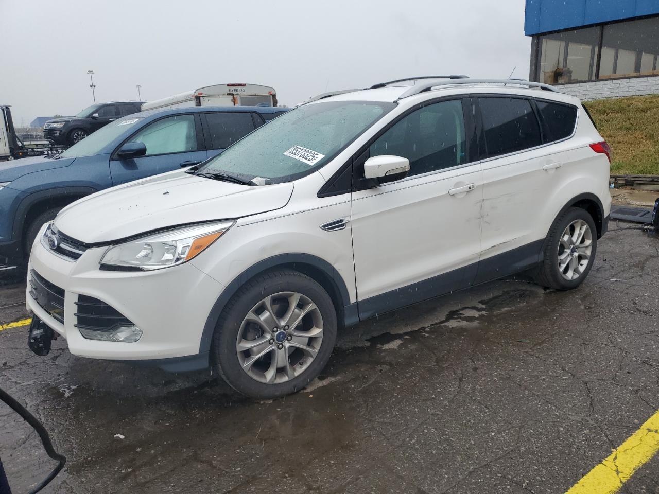 FORD ESCAPE TITANIUM