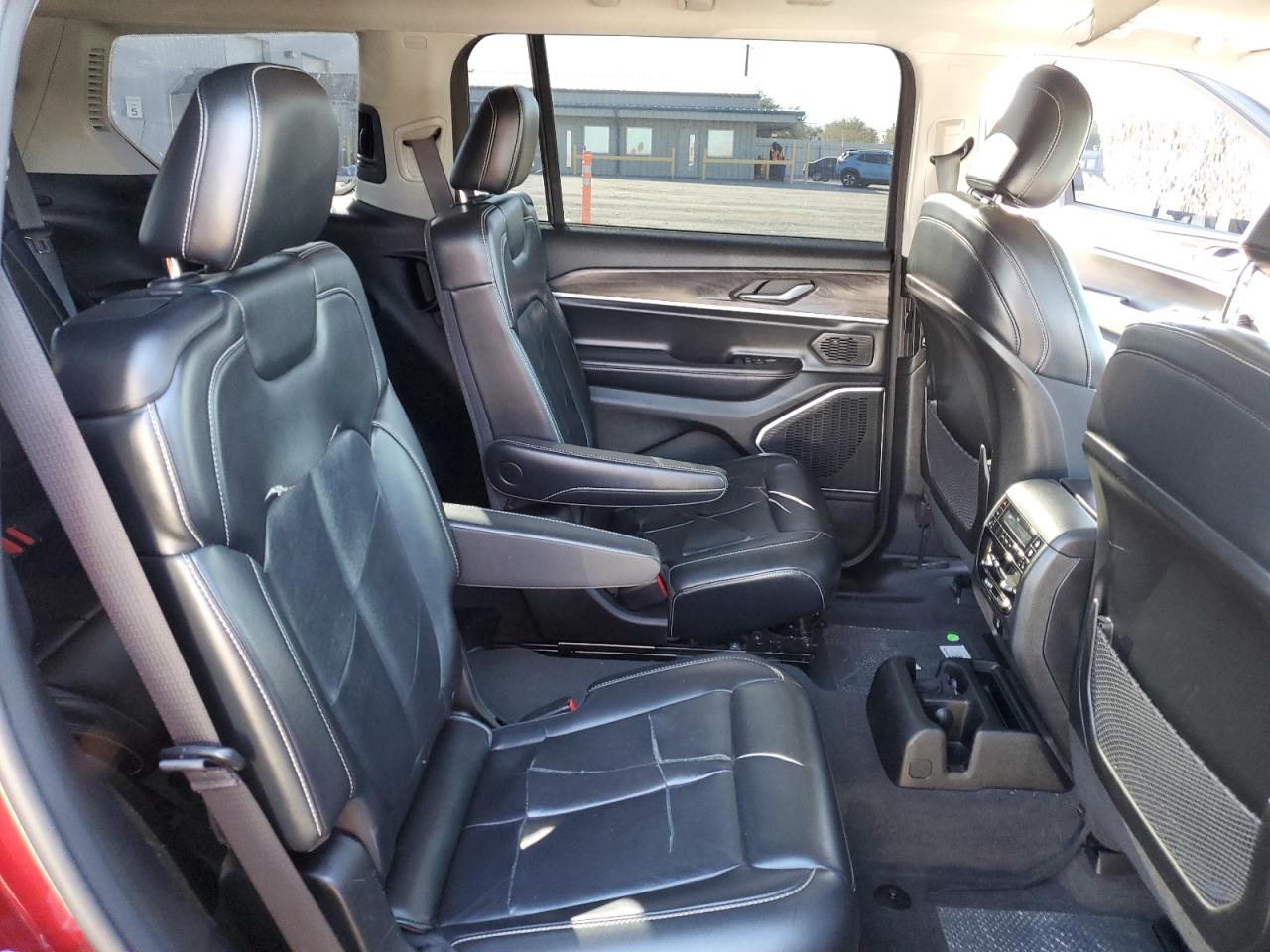 JEEP GRAND CHEROKEE L LIMITED