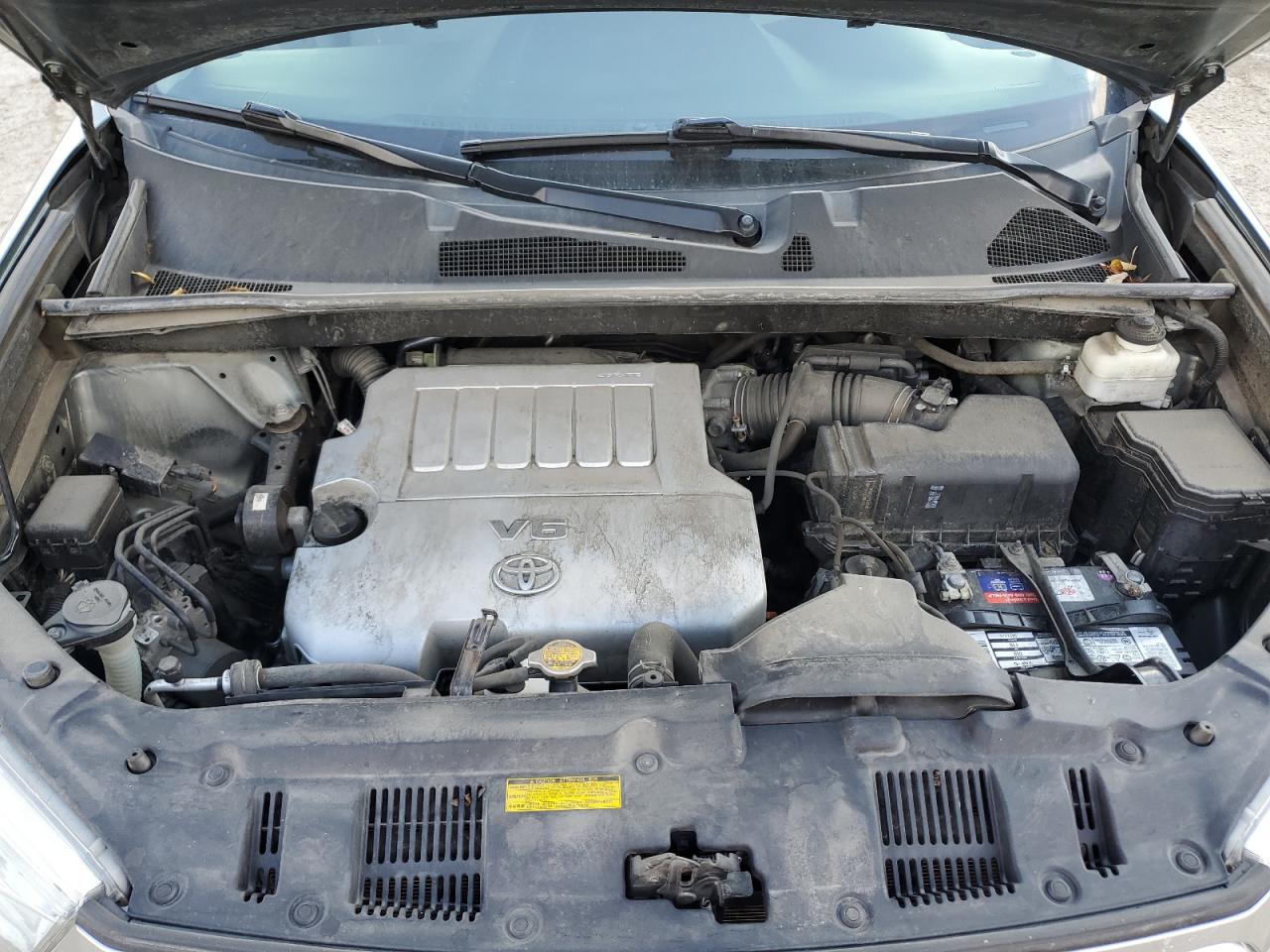 TOYOTA HIGHLANDER BASE