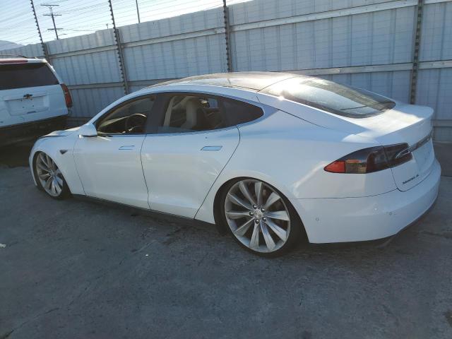 2015 TESLA MODEL S 85 5YJSA1H19FF090459