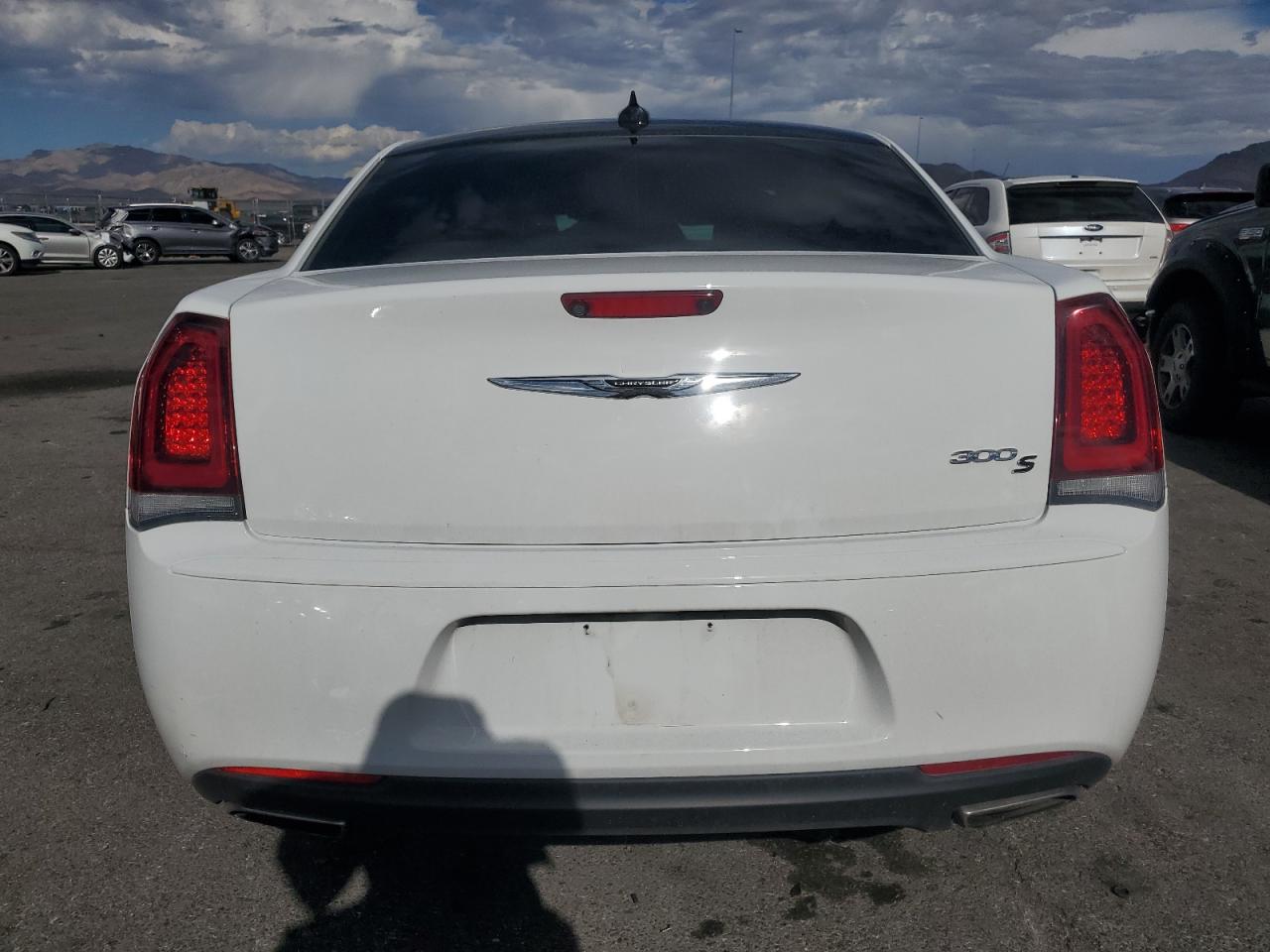 CHRYSLER 300S S