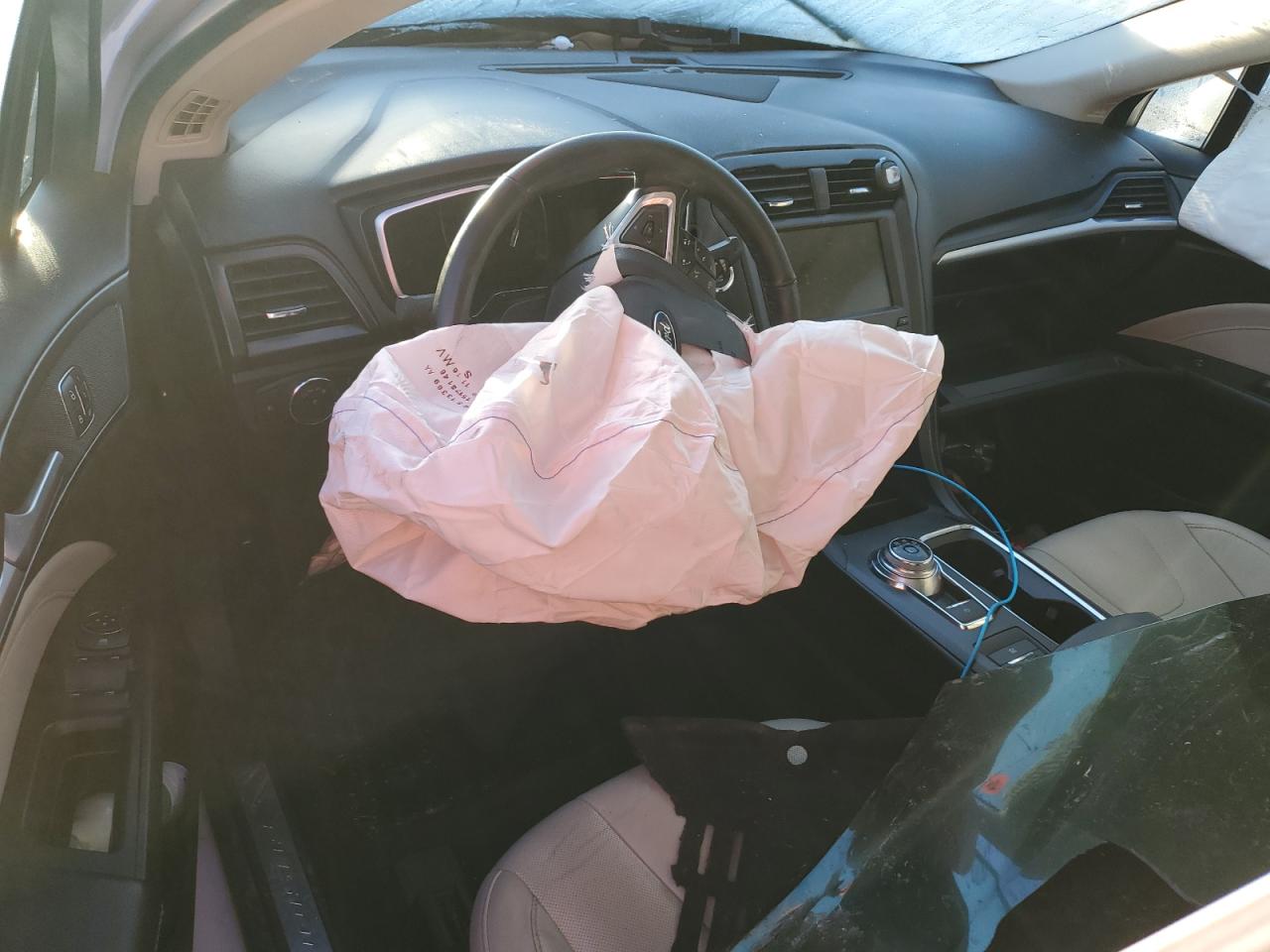 FORD FUSION TITANIUM HEV