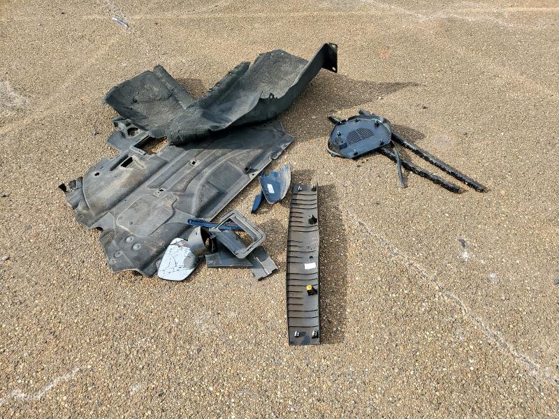 2020 FORD ESCAPE TITANIUM 1FMCU9J9XLUA79849