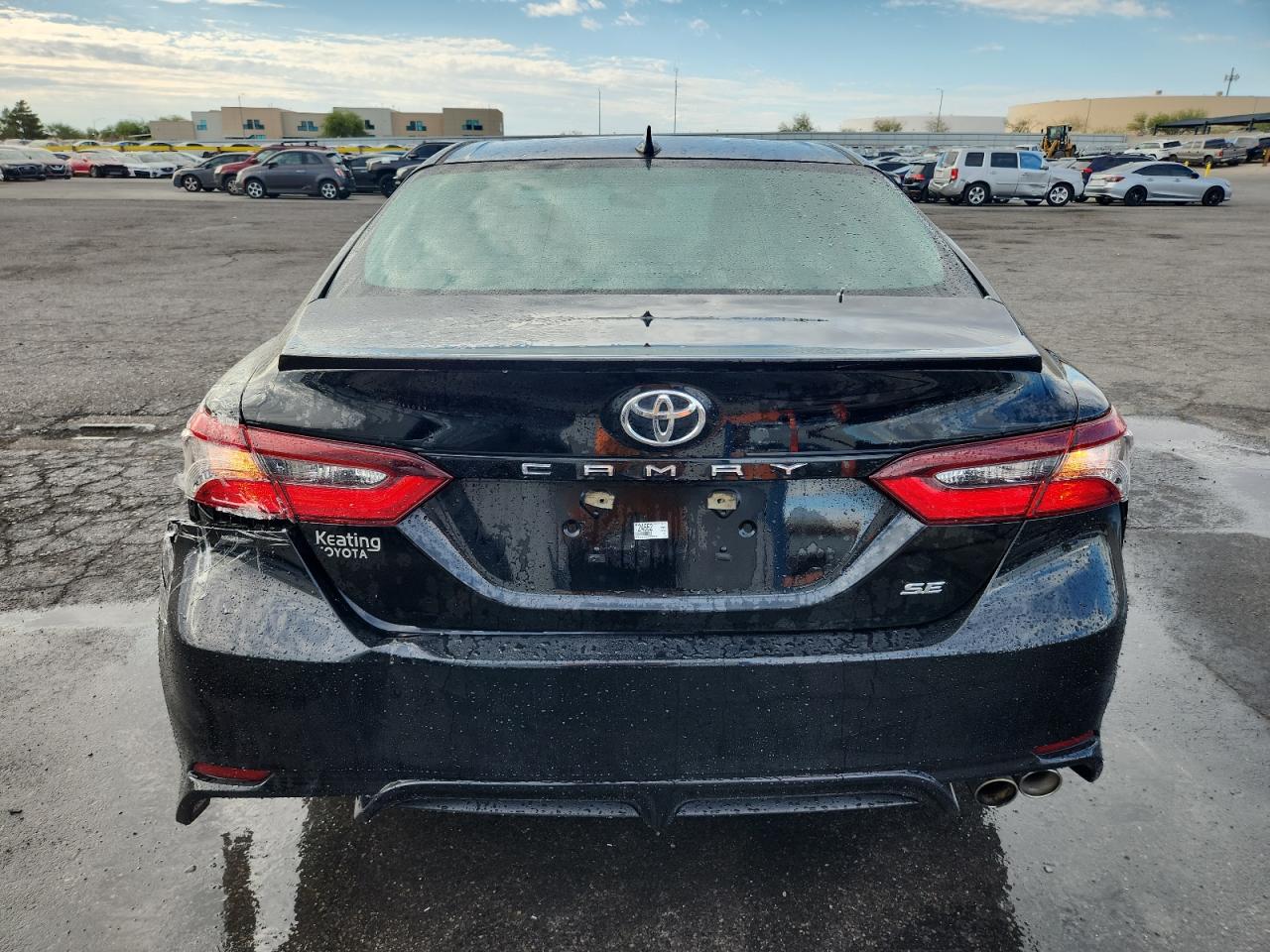 TOYOTA CAMRY SE