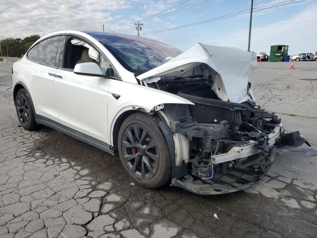 TESLA MODEL X