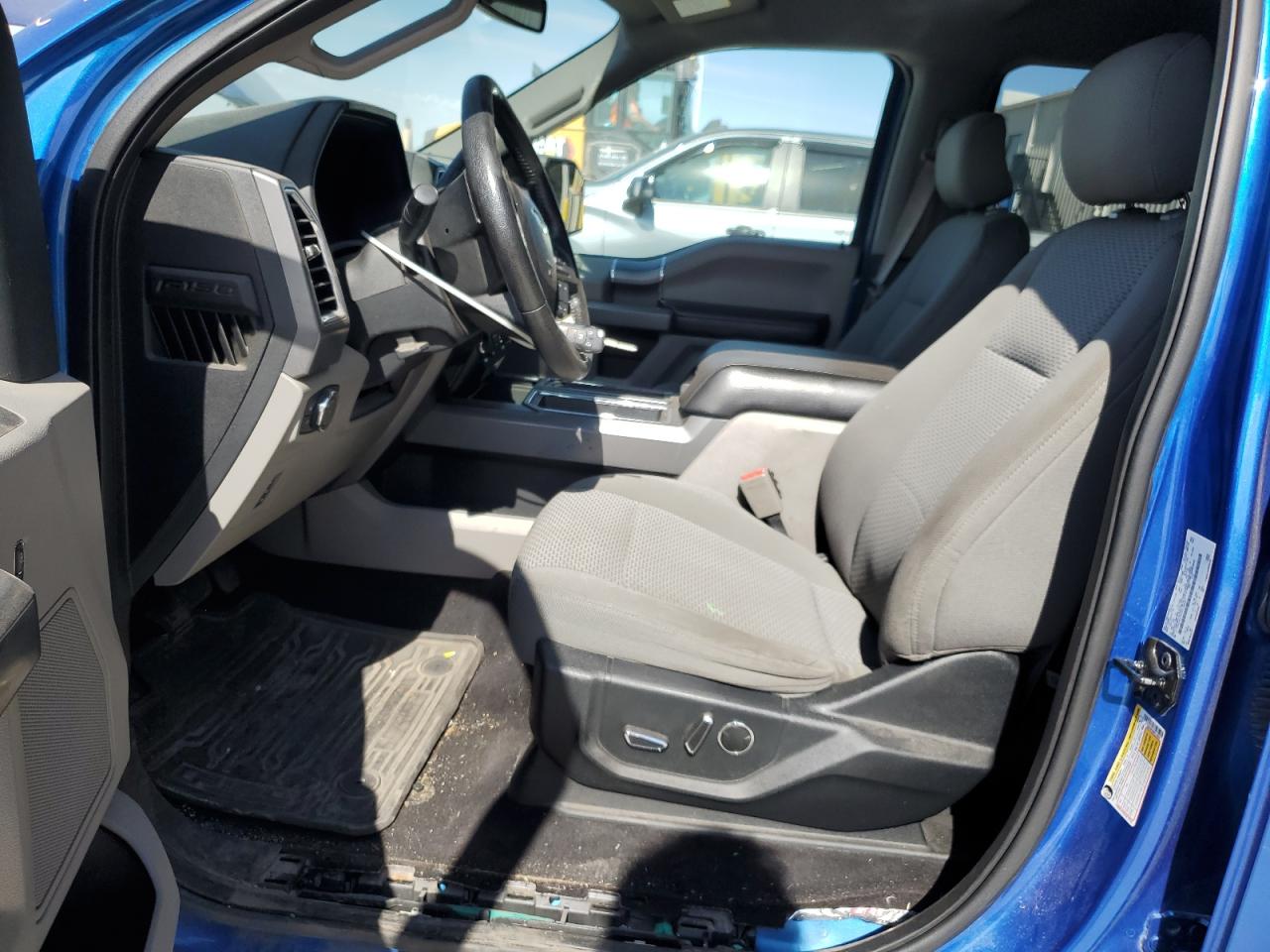 FORD F-150 SUPERCREW