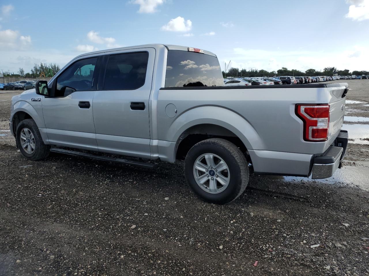 FORD F-150 SUPERCREW