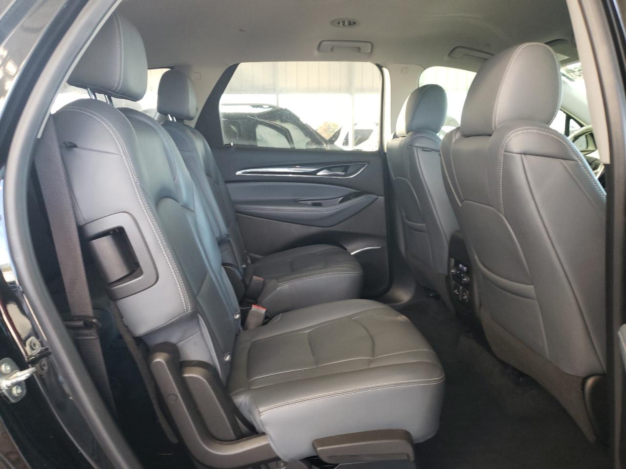 BUICK ENCLAVE ESSENCE