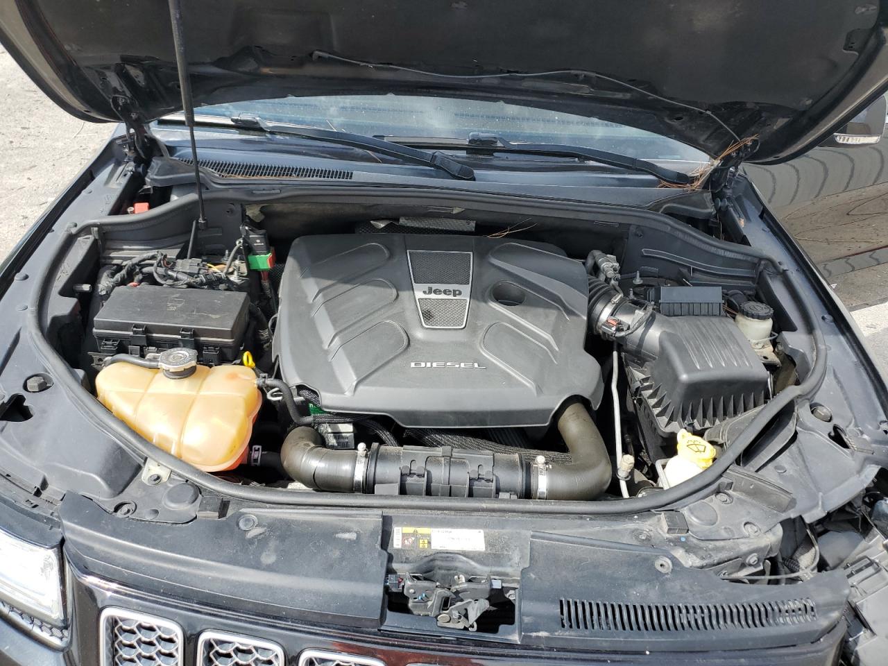 JEEP GRAND CHEROKEE SUMMIT