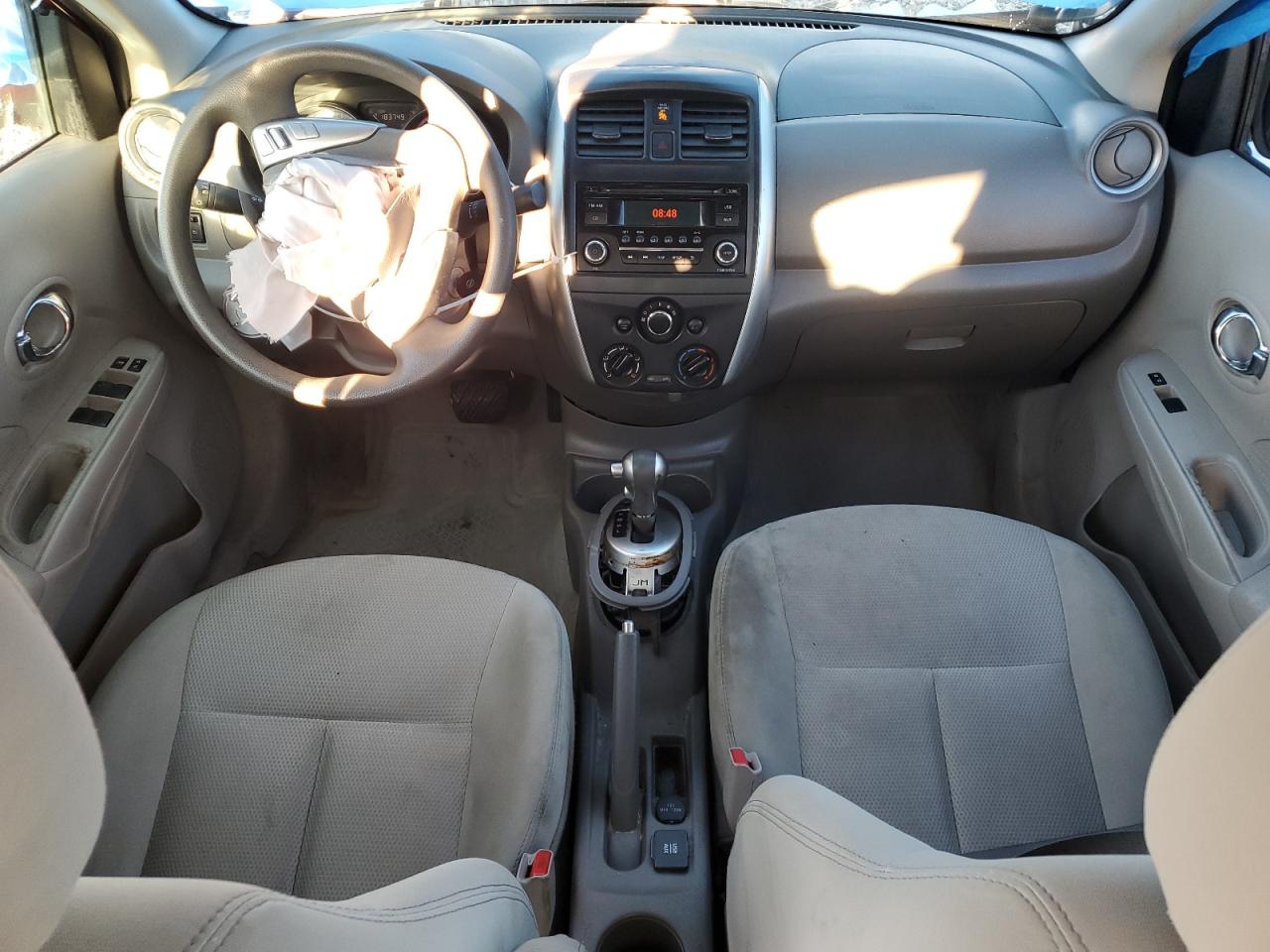NISSAN VERSA S