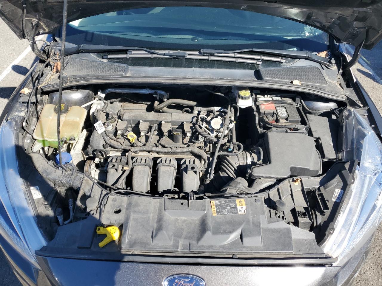 Lot #3302700009 2018 FORD FOCUS SE