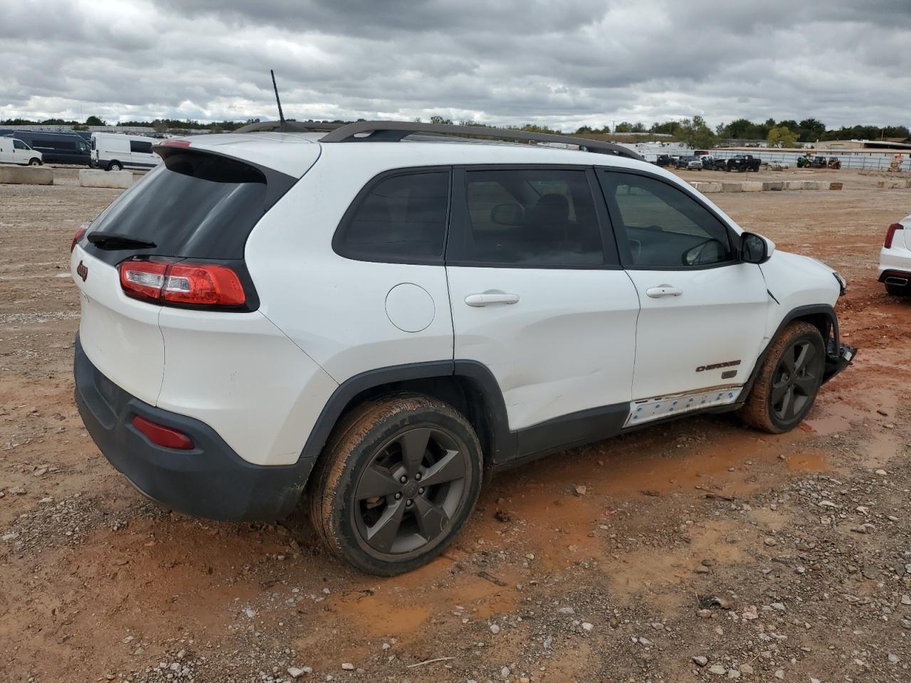 JEEP GRAND CHEROKEE LATITUDE