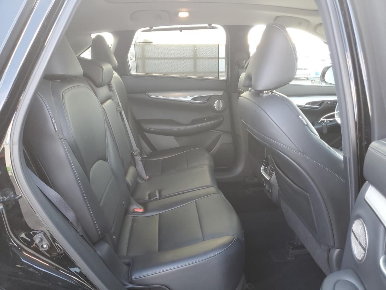 INFINITI QX50 ESSENTIAL