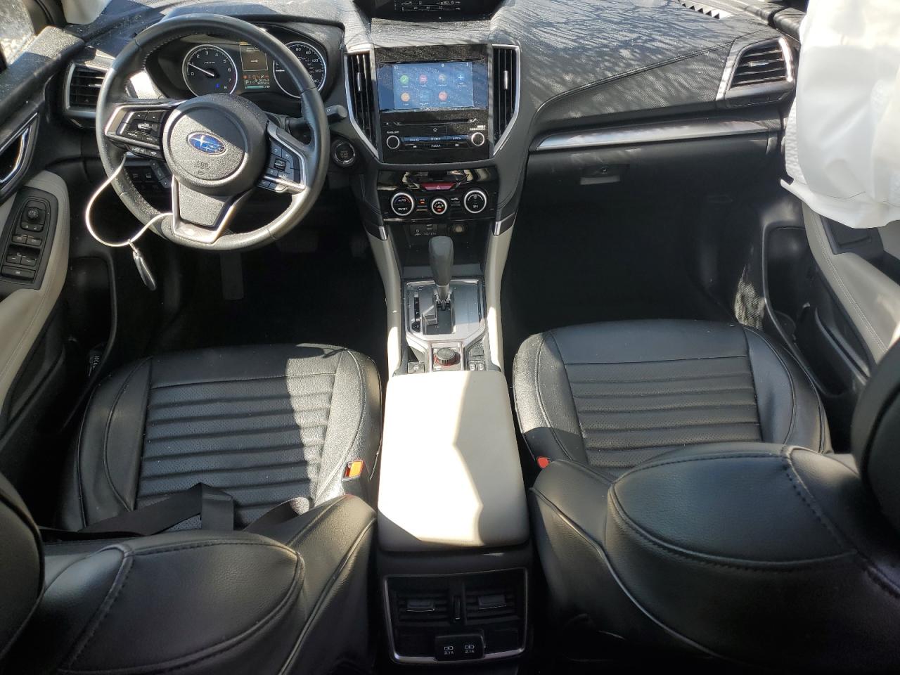 SUBARU FORESTER PREMIUM