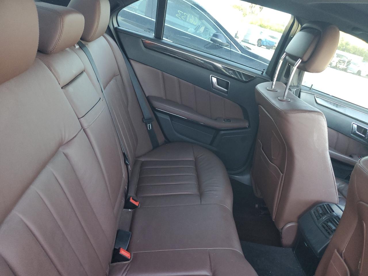 MERCEDES-BENZ E-CLASS 550 4MATIC