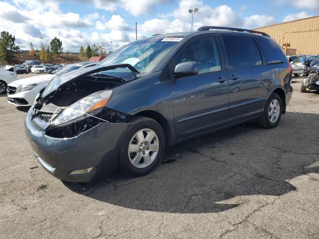 Global Auto Auctions: 2010 TOYOTA SIENNA XLE