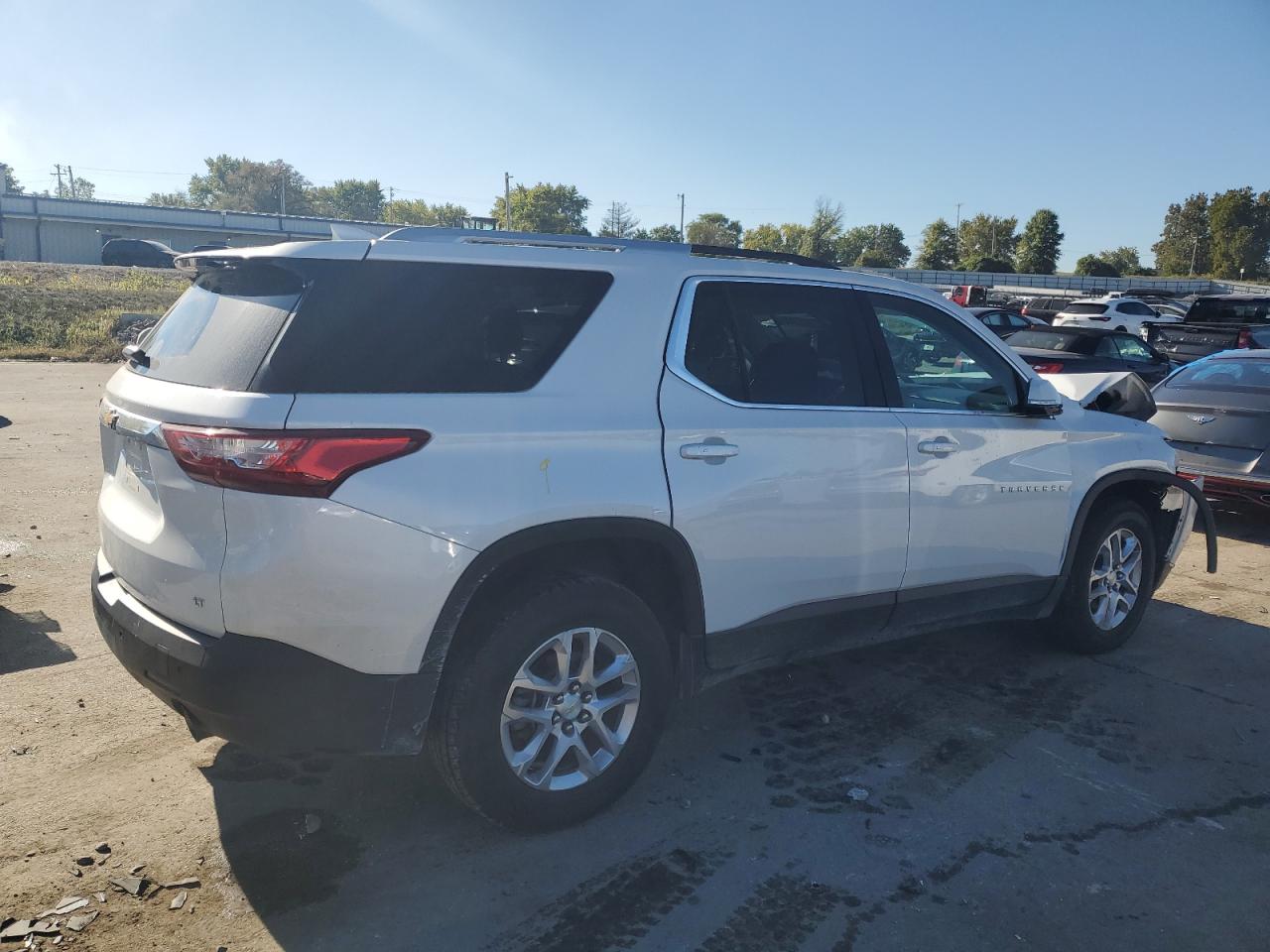 CHEVROLET TRAVERSE LT