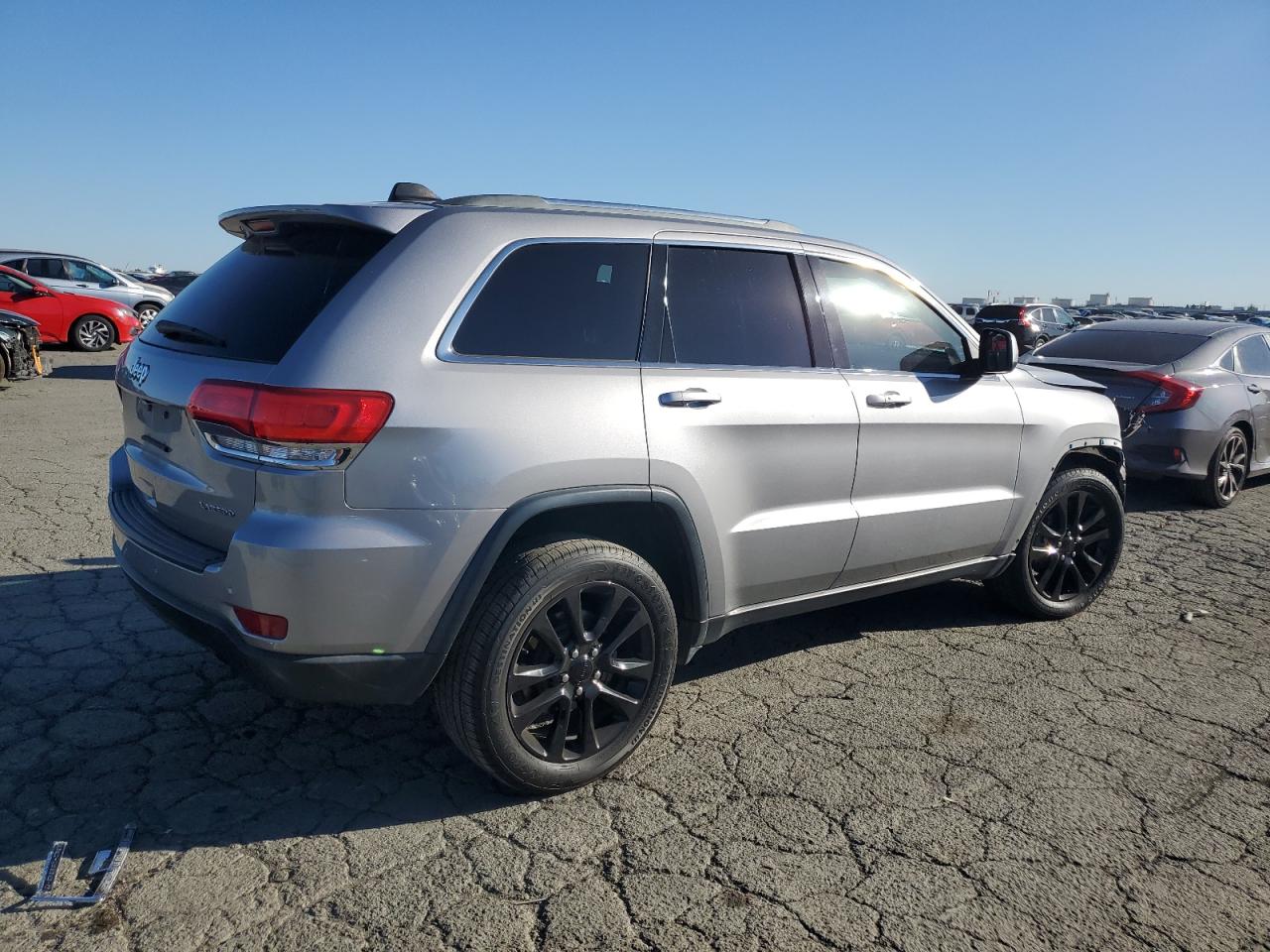 JEEP GRAND CHEROKEE LAREDO