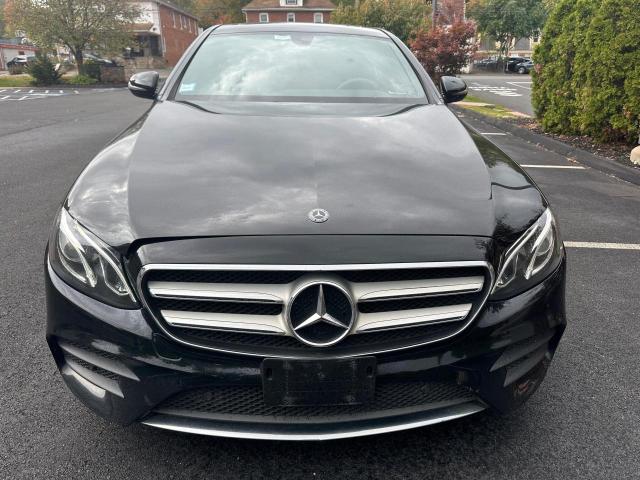 2019 MERCEDES-BENZ E 300 4MAT WDDZF4KB8KA588938