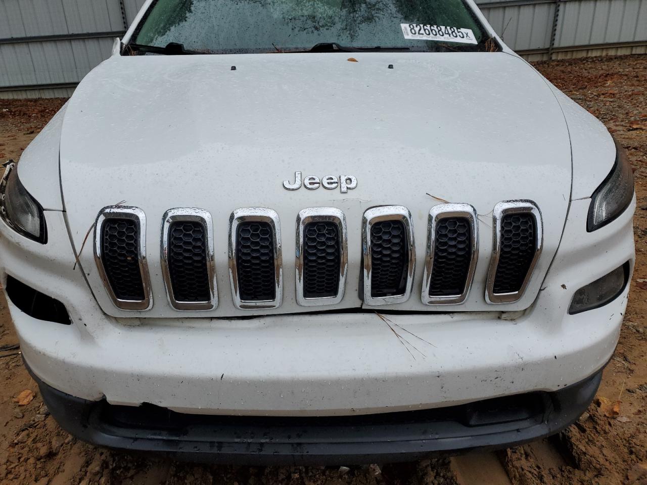 JEEP GRAND CHEROKEE SPORT