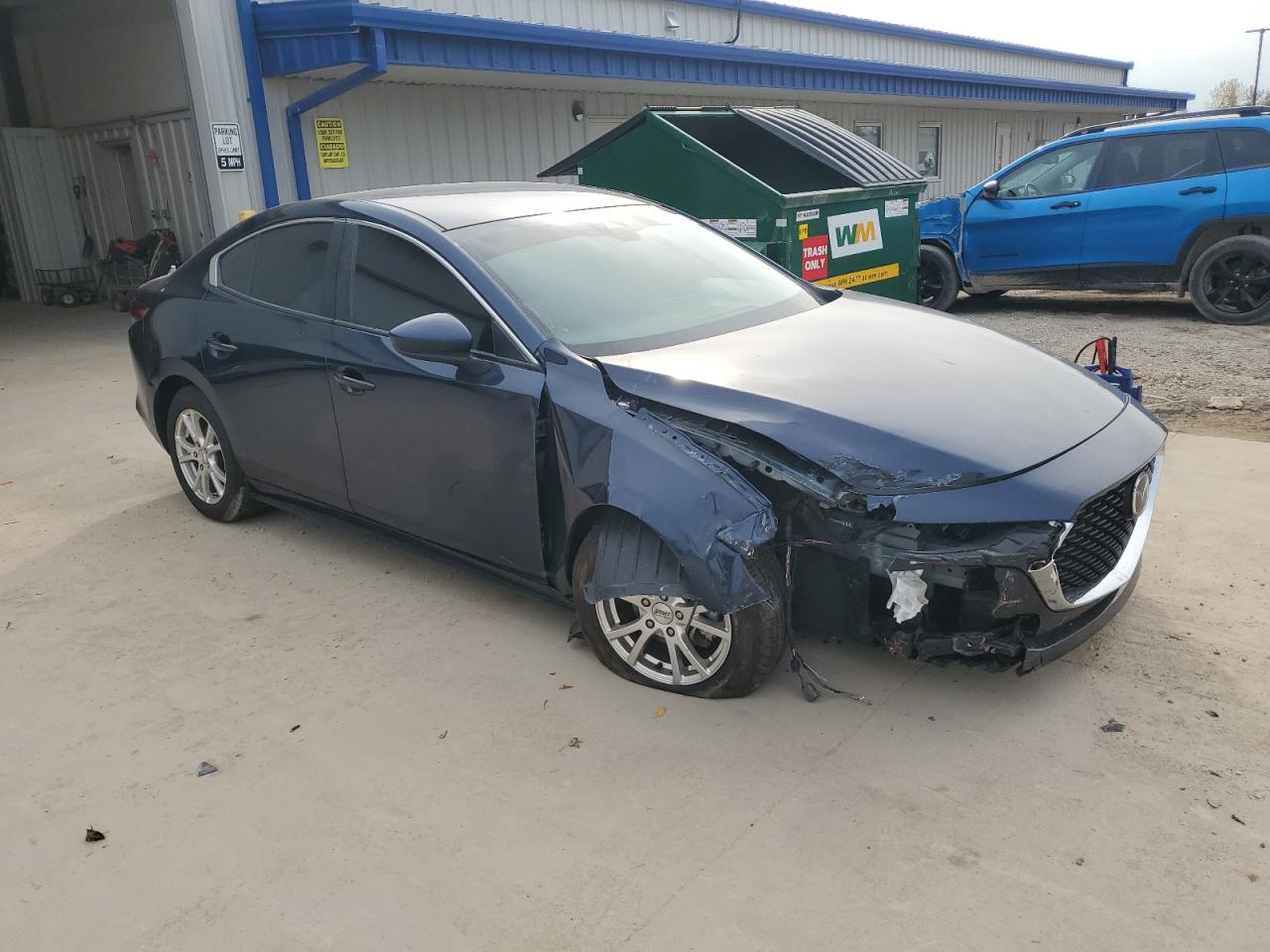 Lot #3302908123 2022 MAZDA 3