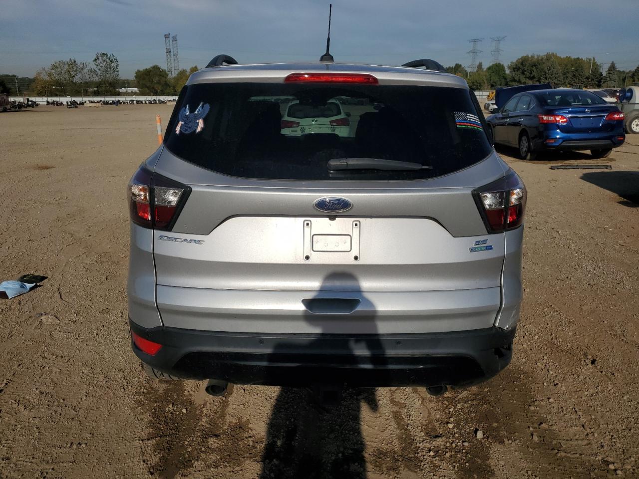 FORD ESCAPE SE