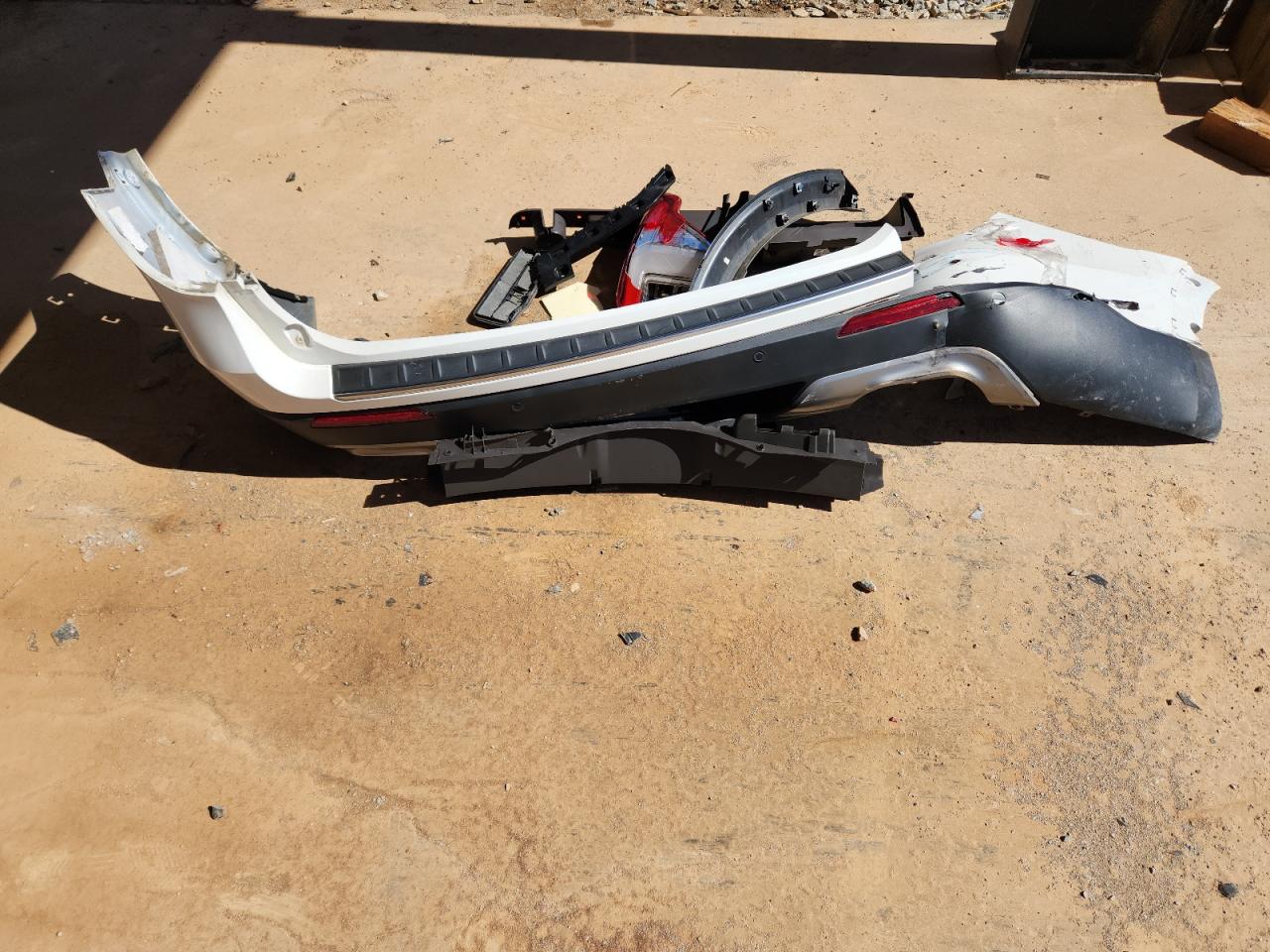 FORD EXPLORER PLATINUM